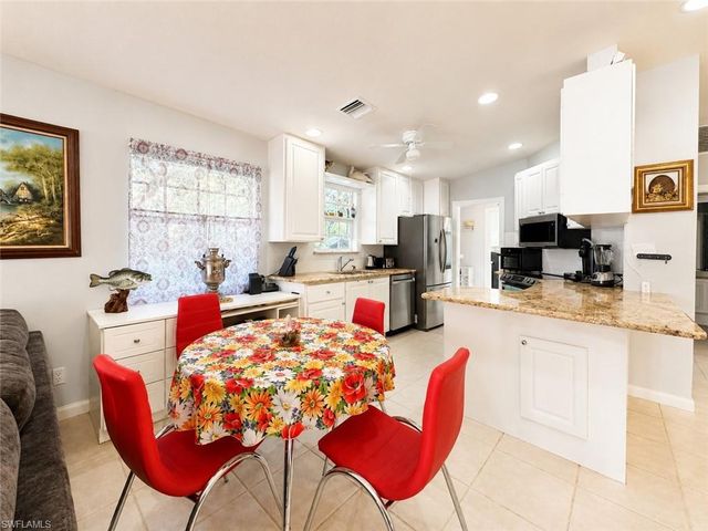 4907 Lasqueti WAY, Naples, FL 34119