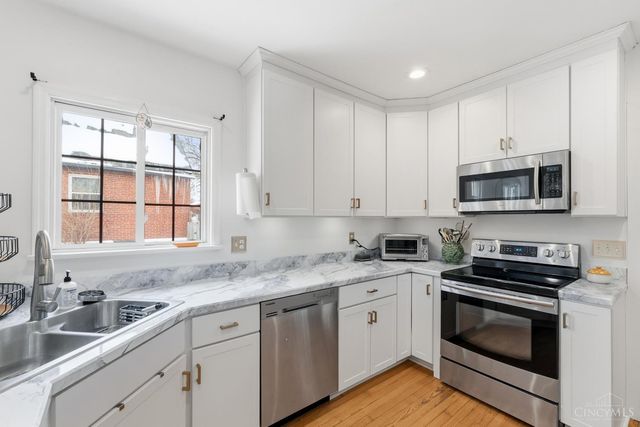 1626 Flora Avenue, North College Hill, OH 45231