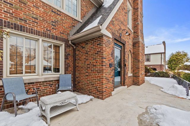 1626 Flora Avenue, North College Hill, OH 45231