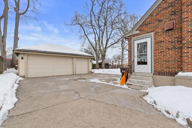 1626 Flora Avenue, North College Hill, OH 45231