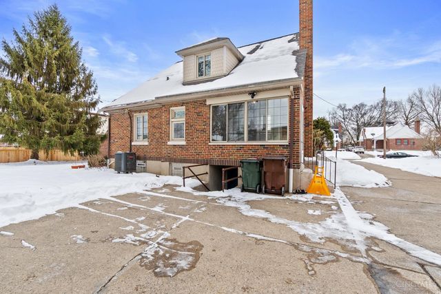 1626 Flora Avenue, North College Hill, OH 45231