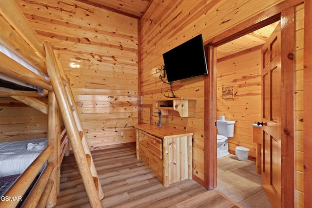 1643 Barn Door Lane, Sevierville, TN 37862