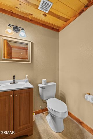 1643 Barn Door Lane, Sevierville, TN 37862