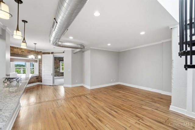 2356 Park Avenue, Cincinnati, OH 45206