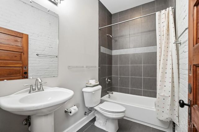 2356 Park Avenue, Cincinnati, OH 45206