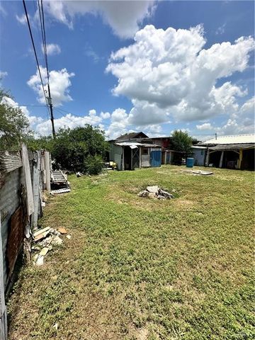 314 Salinas Drive, Sullivan City, TX 78595