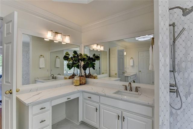 715 Apsley Way, Johns Creek, GA 30022