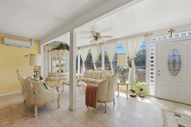 2152 Oak Hill Drive, Escondido, CA 92027