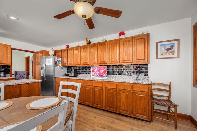 2501 Huntsville Hwy, Fayetteville, TN 37334