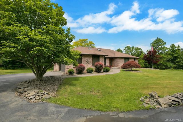 220 Oxford Road, Chester, NY 10918