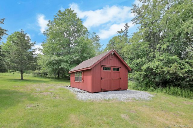 220 Oxford Road, Chester, NY 10918
