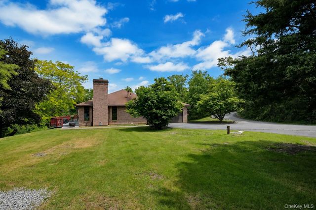220 Oxford Road, Chester, NY 10918