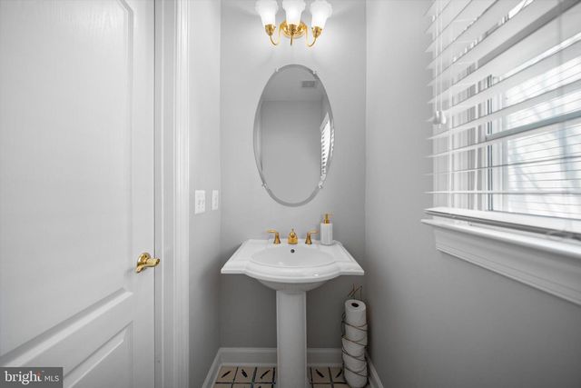 12090 GREATBRIDGE RD, Woodbridge, VA 22192