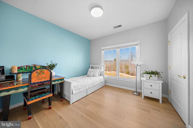 12090 GREATBRIDGE RD, Woodbridge, VA 22192