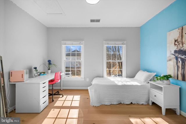 12090 GREATBRIDGE RD, Woodbridge, VA 22192