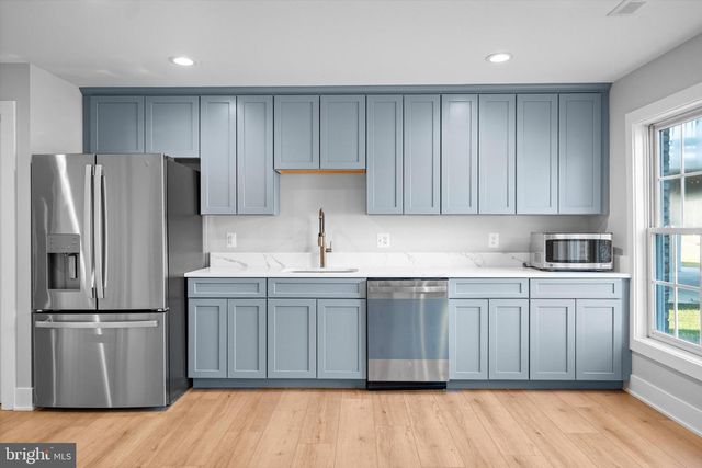 12090 GREATBRIDGE RD, Woodbridge, VA 22192