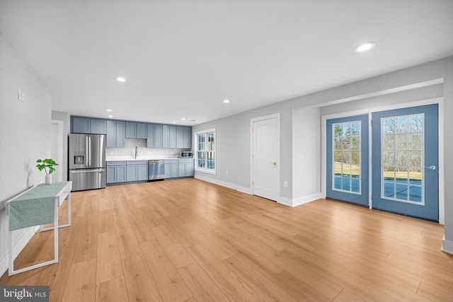 12090 GREATBRIDGE RD, Woodbridge, VA 22192