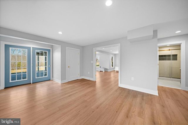 12090 GREATBRIDGE RD, Woodbridge, VA 22192