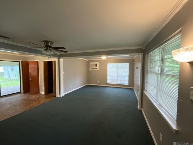 9418 Randall Ave, Denham Springs, LA 70726
