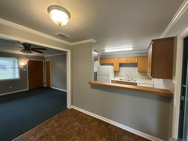 9418 Randall Ave, Denham Springs, LA 70726