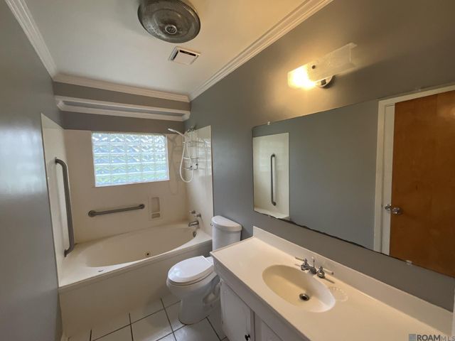 9418 Randall Ave, Denham Springs, LA 70726