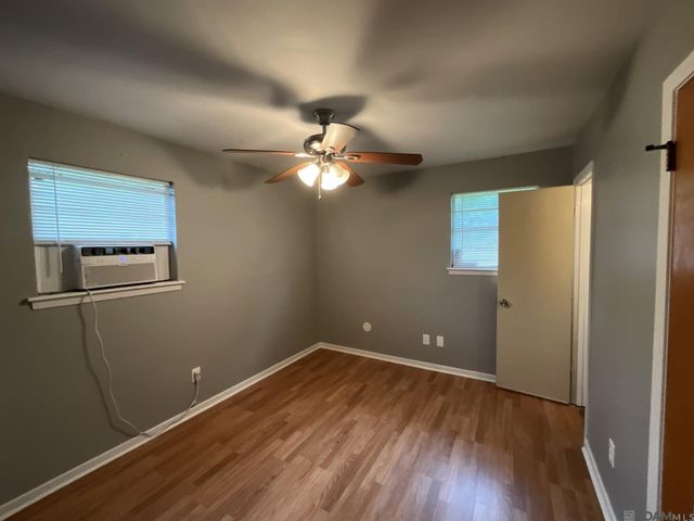9418 Randall Ave, Denham Springs, LA 70726