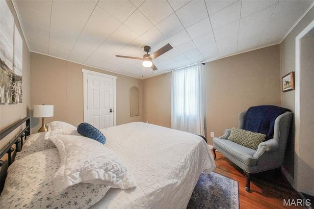 15227 County Road 1110, St James, MO 65559