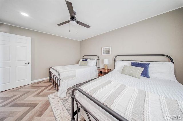 15227 County Road 1110, St James, MO 65559