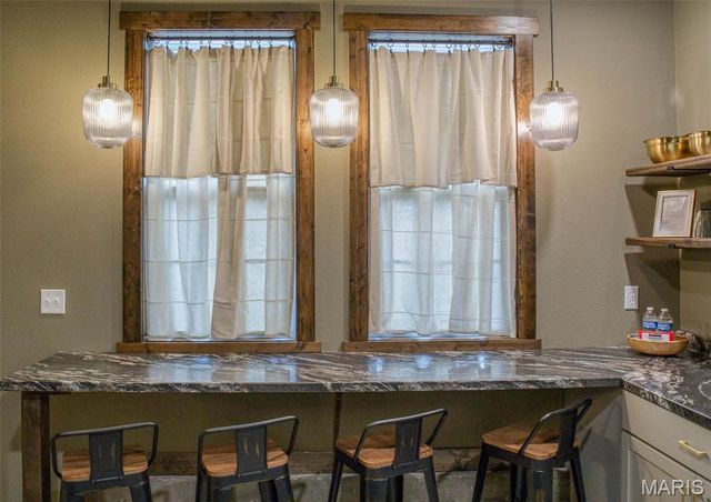 15227 County Road 1110, St James, MO 65559