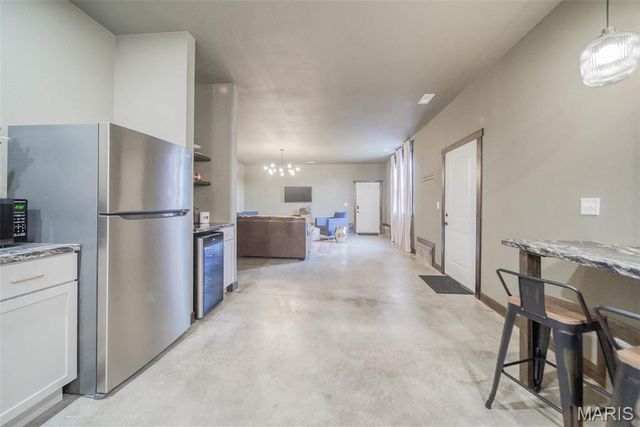 15227 County Road 1110, St James, MO 65559