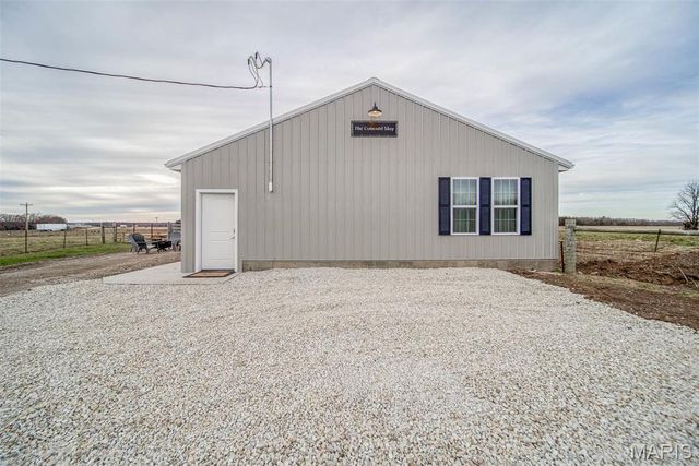 15227 County Road 1110, St James, MO 65559