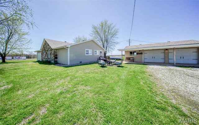 15227 County Road 1110, St James, MO 65559