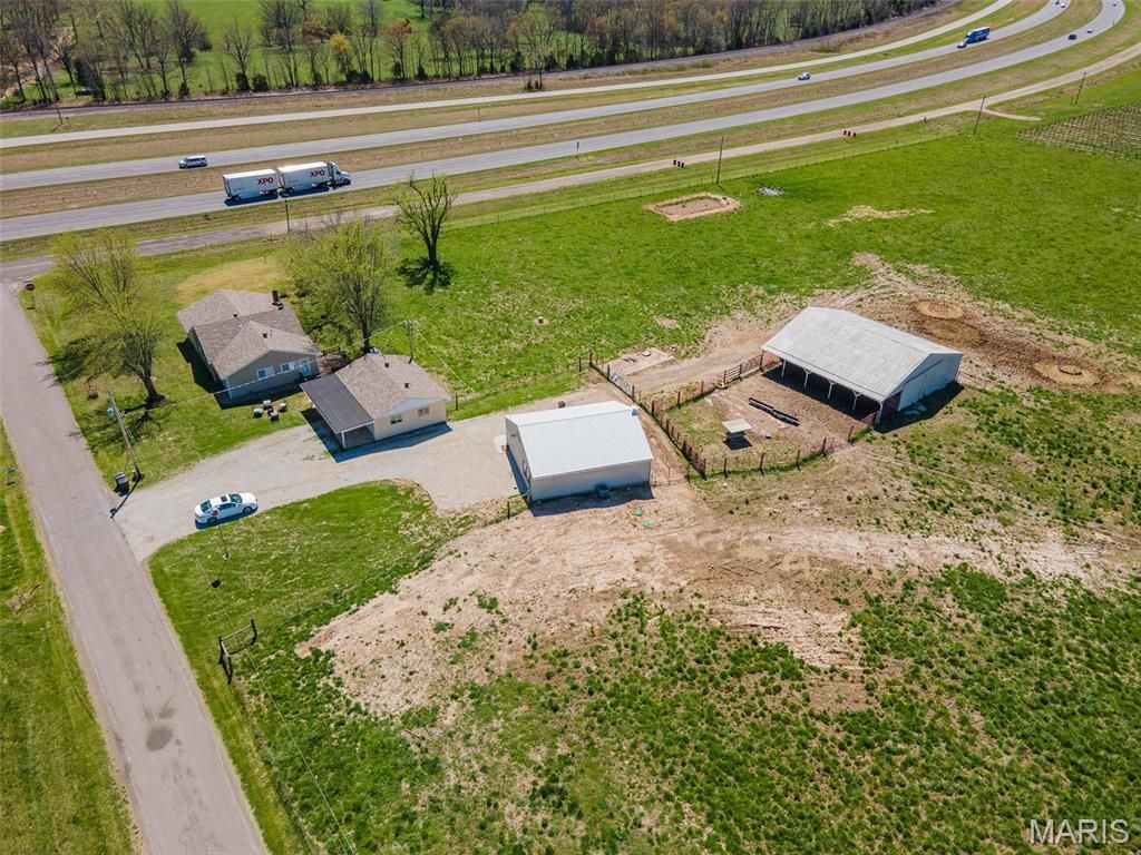15227 County Road 1110, St James, MO 65559