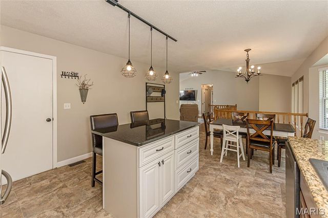 2829 Royallvalley Way, O'fallon, MO 63368