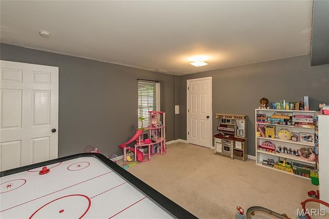2829 Royallvalley Way, O'fallon, MO 63368