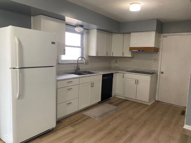 8008 Cherington Drive, Indianapolis, IN 46227