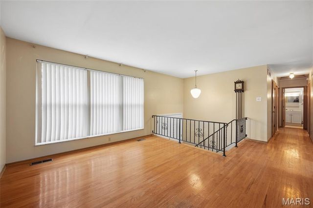 4635 Candace Drive, St Louis, MO 63123