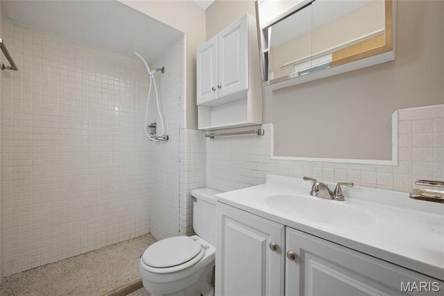 4635 Candace Drive, St Louis, MO 63123