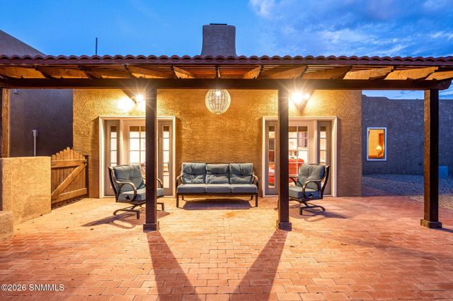 3070 Estrada Road, Las Cruces, NM 88005
