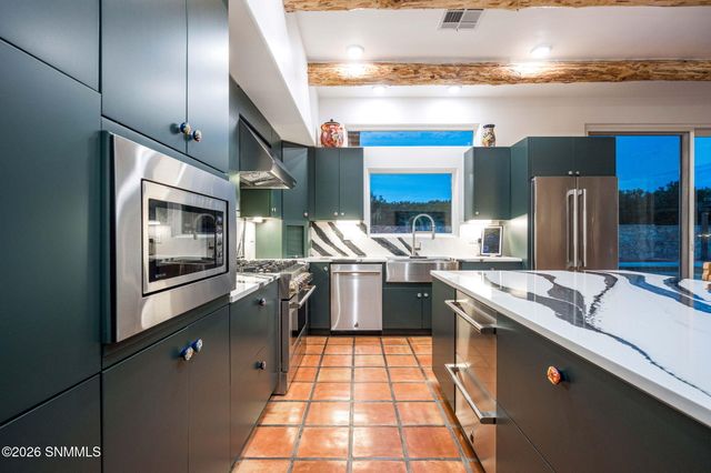 3070 Estrada Road, Las Cruces, NM 88005