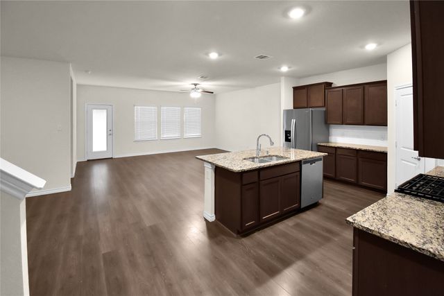 604 Gunsmoke Trail, Princeton, TX 75407