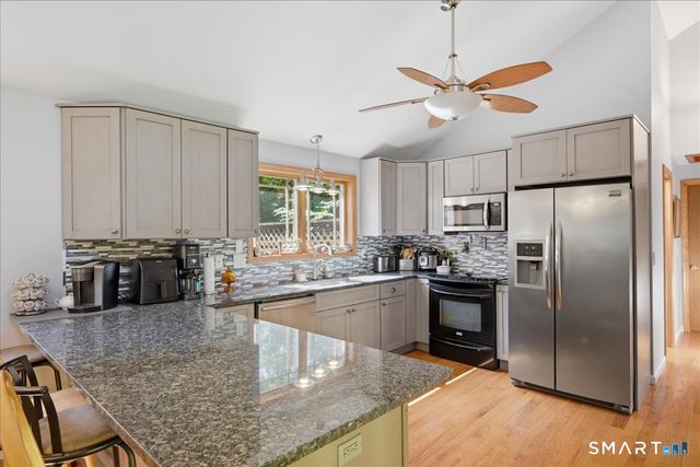 5 Summit Road, Columbia, CT 06237