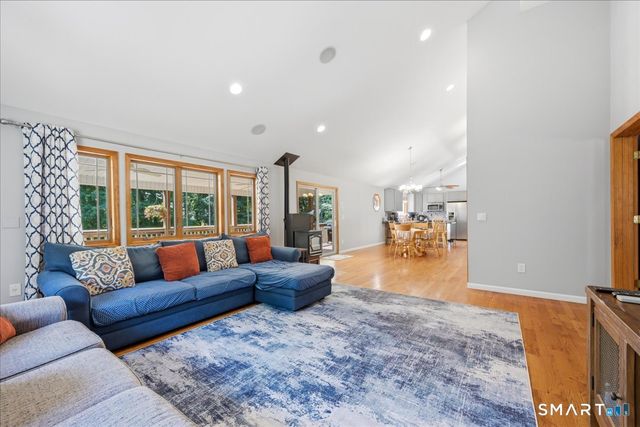 5 Summit Road, Columbia, CT 06237