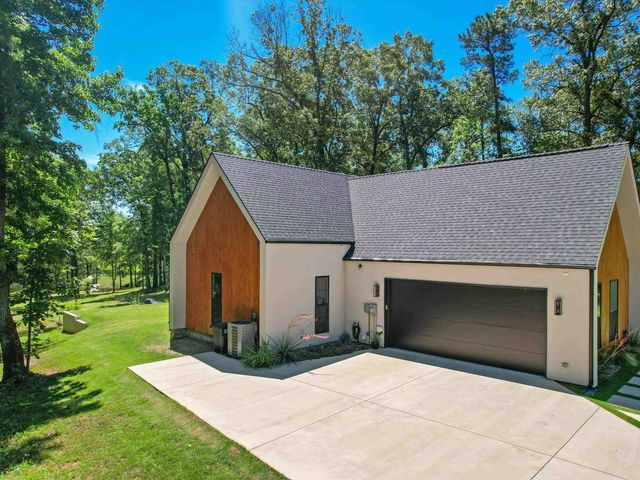 800 John Dean Rd, Gilmer, TX 75644