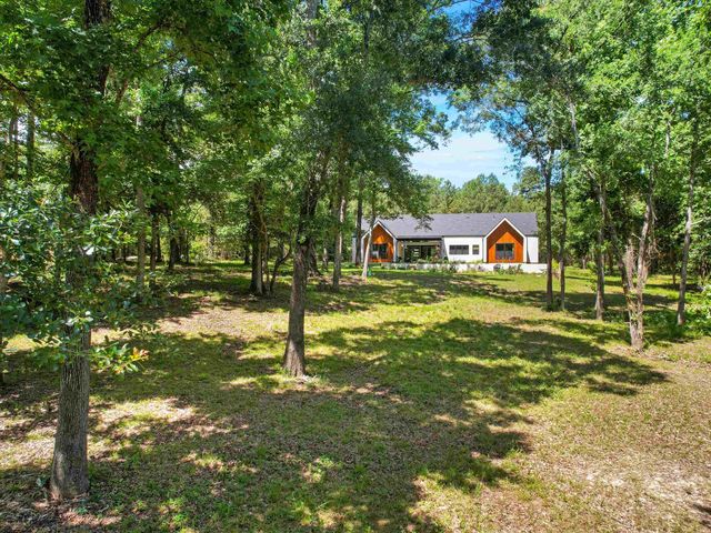 800 John Dean Rd, Gilmer, TX 75644