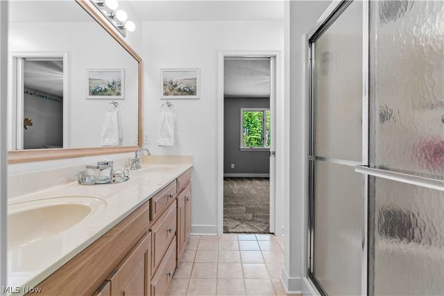 5130 Hecker Drive, Richfield, OH 44141