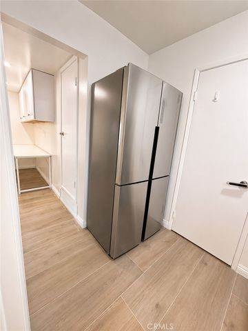 9 Angell St 1, Irvine, CA 92612