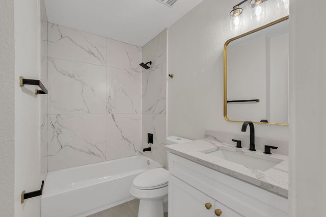 438 Stanley Falls Drive, Anna, TX 75409