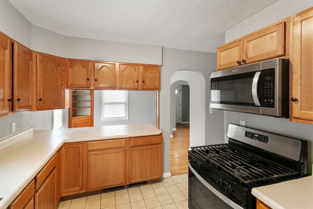 3256 186th Street, Lansing, IL 60438