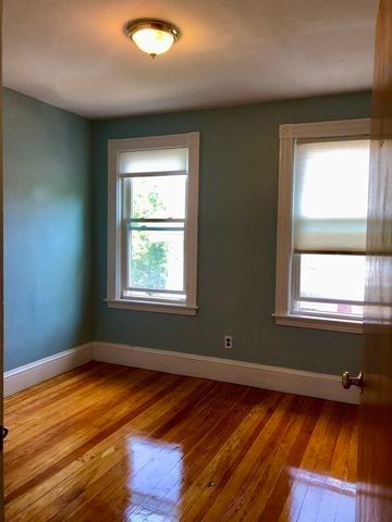 55 Brown Street 2, Waltham, MA 02453